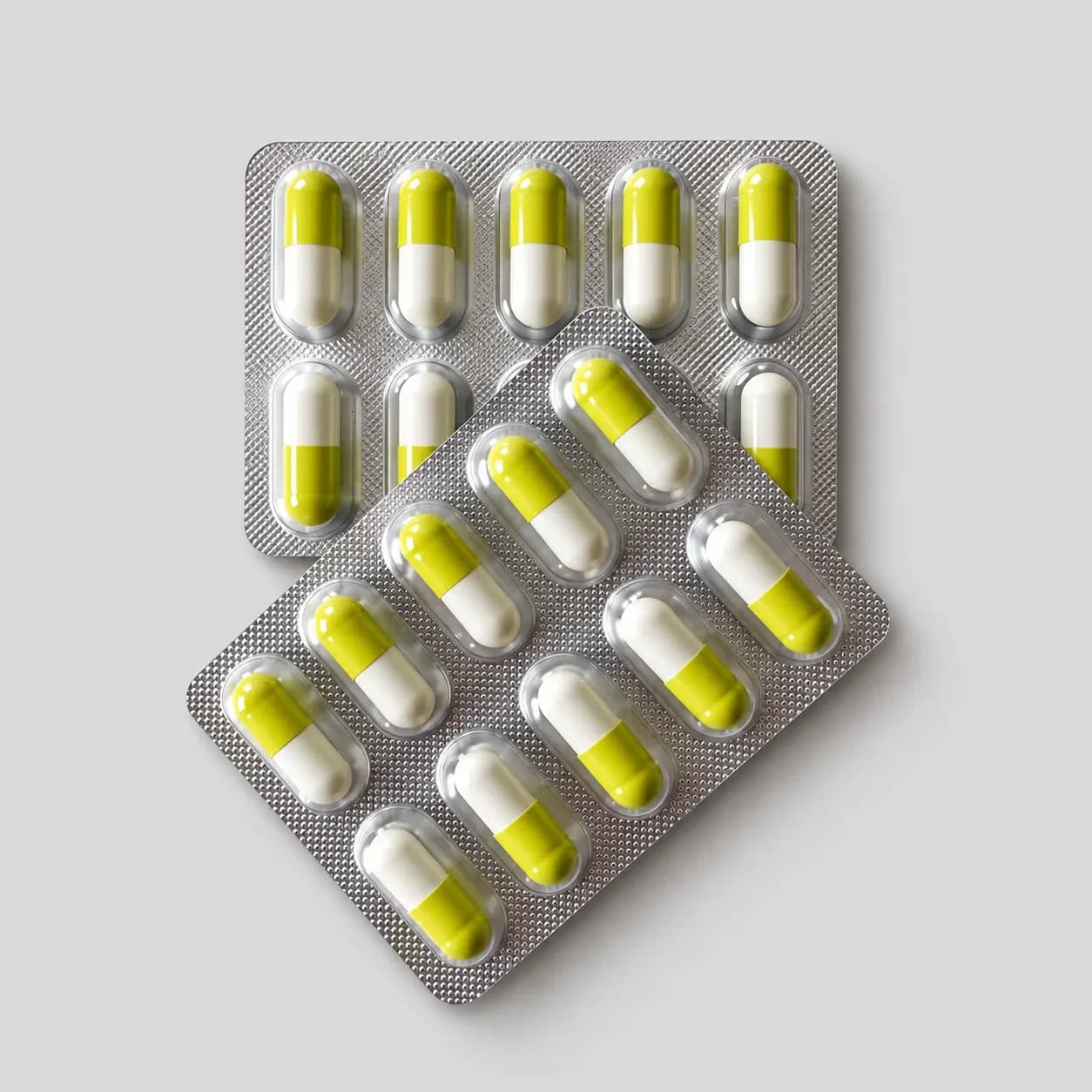 Cannabis Leaf Extract Capsule | 100mg | MEDICANN